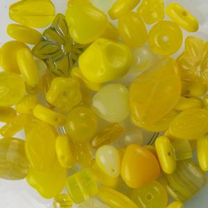 16 4X13mm Yellow Serpentine Plain Square Tube Beads - IGM